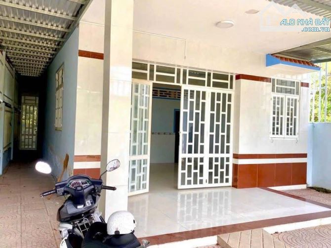 Bán gấp căn nahf Sài Gòn chưa tới 1 tỷ, cụ thể 835 Triệu ngay CHợ Việt Kiều, Củ Chi, SHR - 1