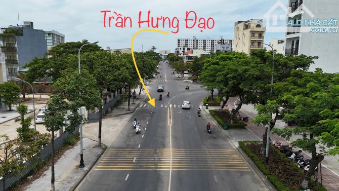 Bán Đất Mặt Tiền Lớn Trần Hưng Đạo Vị trí vàng. Giá 23.5Tỷ - Giá Tốt - 1