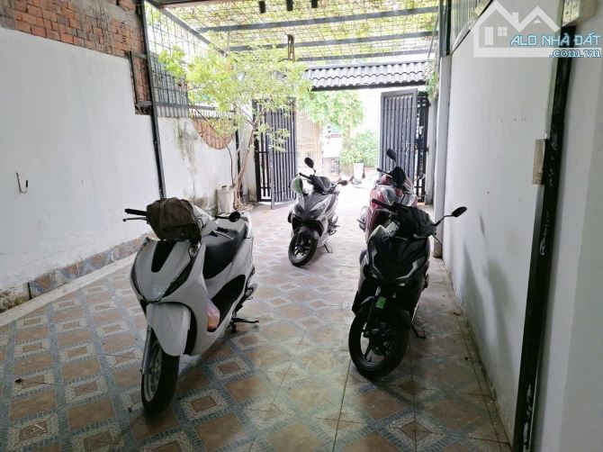 Thạnh Mỹ Lợi Q2 - Nhà trong hẻm thông 107m2 (4.4m x27m) chỉ 8tỷ 200tr - 1