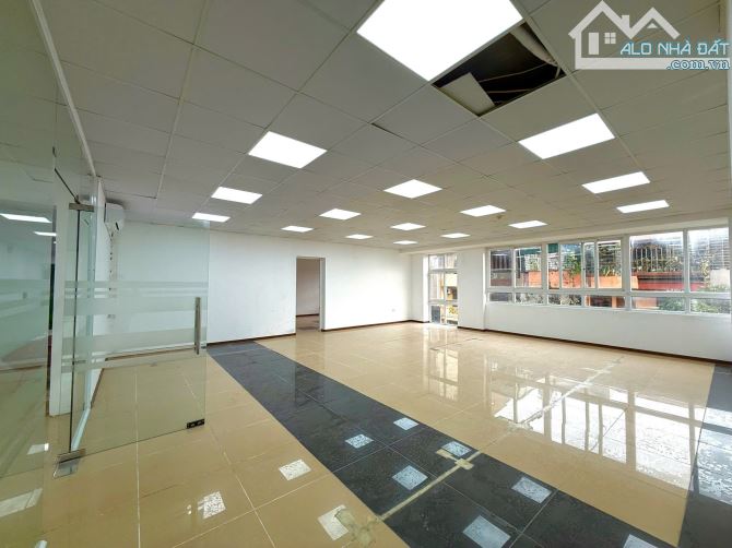 Cho thuê VP toà HH90 Nguyễn Tuân, Thanh Xuân. DT 100m²-1.500m², giá cực rẻ - 1