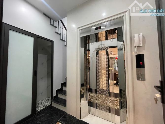 Bán nhà Bồ Đề 52.9m², 5 tầng, thang máy, ô tô đỗ cửa, full nội thất, giá nhỉnh 12 tỷ - 1