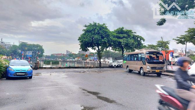 Bán đất phố Nguyễn Văn Linh 92m2- mặt tiền đẹp, ô tô tránh, ngõ thông, gần Nguyễn Lam - 1