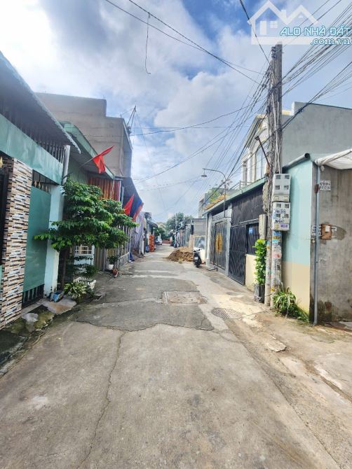 Bán đất 2MT gần đường Đoàn Thị Kia p.Tân Đông Hiệp Tp.Dĩ An chỉ 4 tỷ TL M7073 - 1