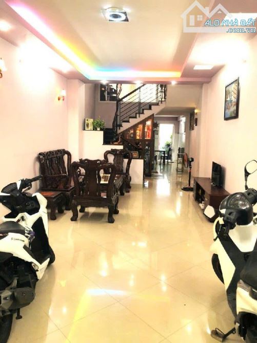 NHÀ 2 MẶT TIỀN, SỔ VUÔNG, KO LG - KHU BÀU CÁT - 4x16 (64m2), 4 TẦNG - 11 TỶ - 1