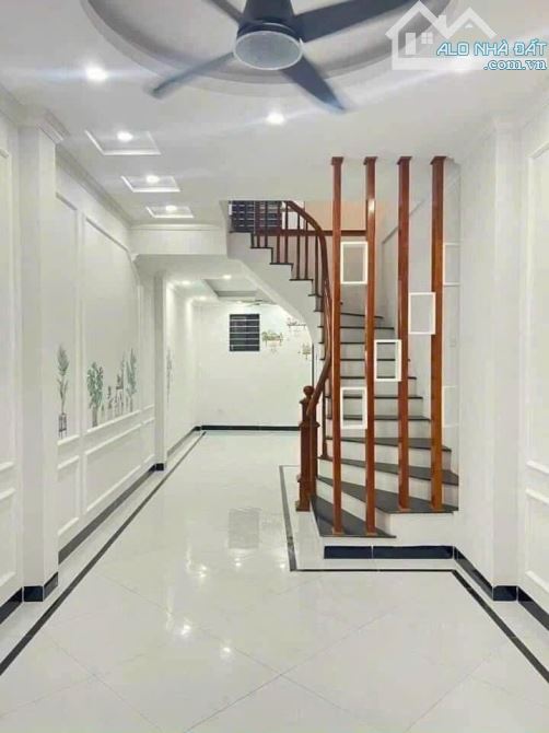 Bán nhà cạnh chợ trung tâm Tân Lập, Đan Phượng. Đơn lập 41m2 xây 5 tầng. Ngõ thông thoáng. - 1
