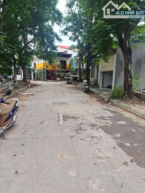 🏡 BÁN ĐẤT LÔ GÓC SIÊU ĐẸP - 30M² - GIÁ CHỈ 5.3 TỶ - TĐC LIÊN NINH, THANH TRÌ - 1