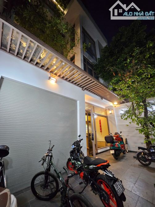Biệt thự 7,4x26m 3 lầu Khu kiều Đàm Phường Tân hưng Q7. giá TỐt - 12