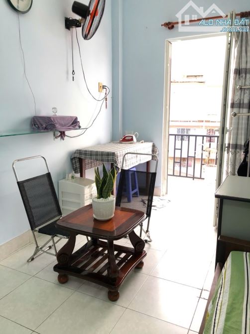 Sát Mặt Tiền - Đường Xe Hơi Chạy - 3 Tầng - Diện Tích Hơn 62m2 1 Sàn Chỉ 5,79Tỷ TL Tốt - 2