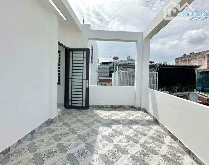 BÁN NHÀ FULL NỘI THẤT GẦN HXH ĐOÀN THỊ ĐIỂM - PN - NGANG KHỦNG 8.6M 4 TẦNG. CHỈ 8.6 TTR - 2