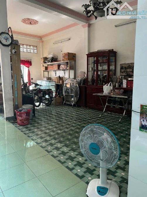 Bán gấp nha MTKD Phạm Thế Hiển, xe hơi ngủ nhà, 114m2, nở hậu tài lộc, SHR, HCĐ, chỉ 16 Tỷ - 2