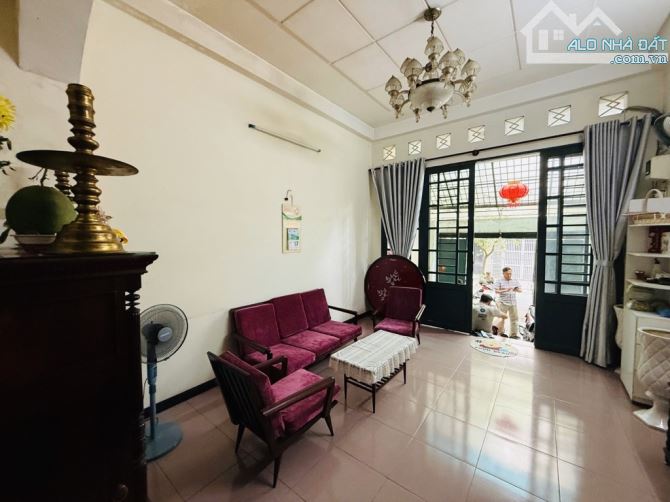 Nhà chính chủ sổ riêng, bình thạnh hẽm xe hơi - 2