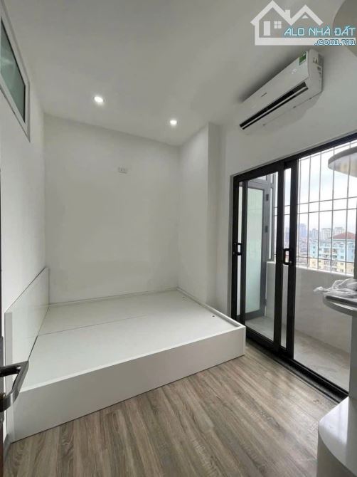 Cho thue căn hộ 3PN giá 18 triệu Tòa Long Giang 173 Xuân Thủy, Cầu Giấy - 2