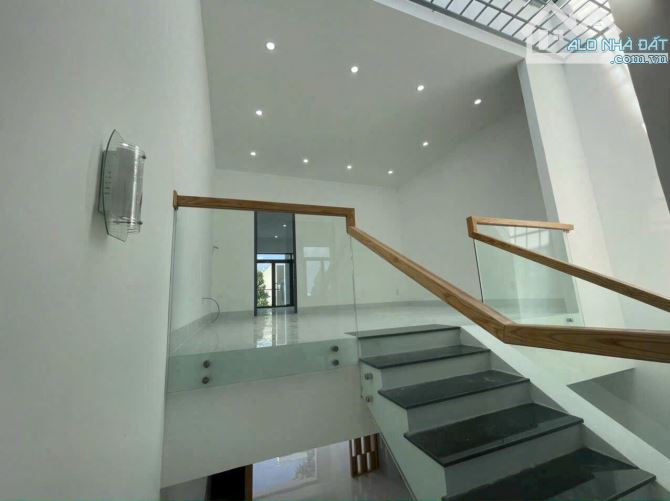 🏠Bán Nhà 1 trệt 1 lầu còn mới 100% chưa qua sử dụng - 2