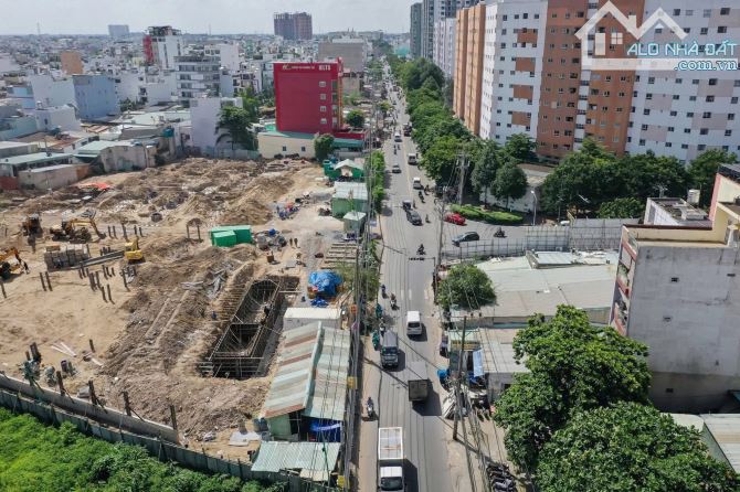 Chủ đi định cư bán cặp MTKD đường 30 m ngay Aeon Tân Phú chỉ 33 tỷ! - 2