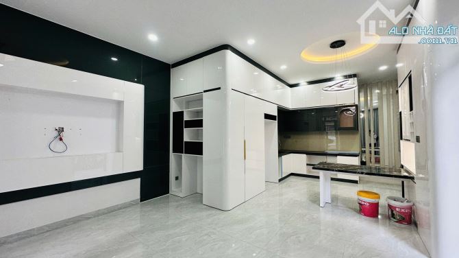 Bán nhà 3 tầng căn góc Phước Long - Nha Trang( gần chợ kinh doanh) - 2