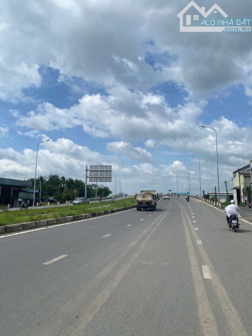 100m2 đất thổ Bình Chánh giá 2ty950 cách QL50 tầm 1km5,sổ hồng - 2