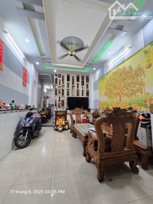 BÁN NHÀ MT KINH DOANH, ĐƯỜNG HƯƠNG LỘ 2, DT 4X16, 3 LẦu, BTCT, HẺM XE HƠI, HOÀN CÔNG ĐỦ. - 2