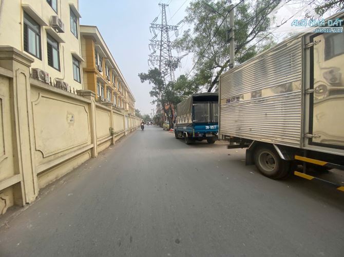 Mảnh đất mặt hồ Yên Nghĩa – 50m², vị trí siêu đẹp, đối diện KĐT Đô Nghĩa, chỉ hơn 7 tỷ - 2