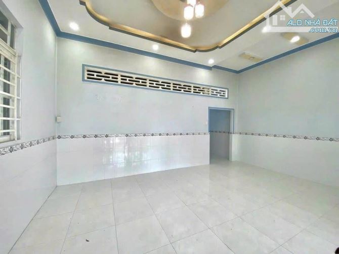Bán gấp căn nahf Sài Gòn chưa tới 1 tỷ, cụ thể 835 Triệu ngay CHợ Việt Kiều, Củ Chi, SHR - 2