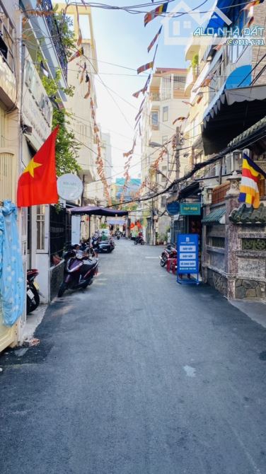 Bán Nhà TT Quận 3 HXH Vị Trí Đẹp - 2