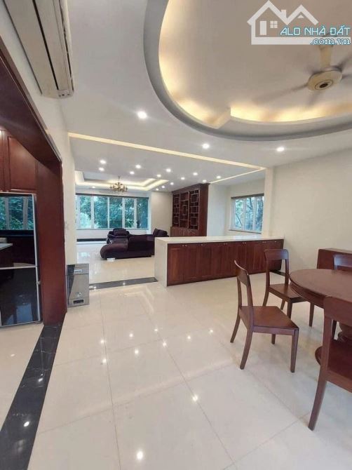 BIỆT THỰ VƯỜN ĐÀO HỒ TÂY, 252M, 6T, MT14M, GIÁ 150 TỶ - 2