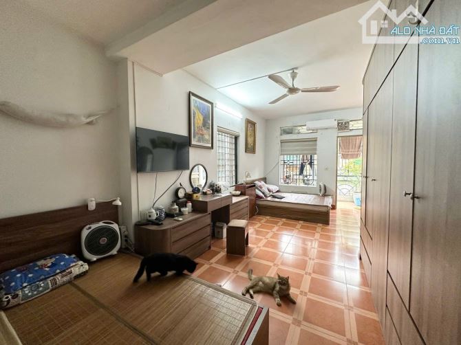 Bán nhà tập thể đường Nguyễn Trãi, 78m, giá 3.8 tỷ - 2