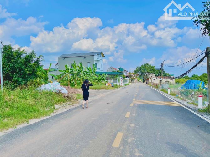 Suất đấu giá Sở Đông 97m vừa giá tốt nhất, sát dự án đại học Bách Khoa 2 và hv bóng đá PVF - 2