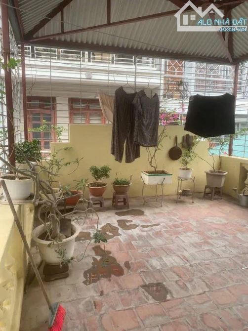 BÁN NHÀ NGÕ GỐC ĐỀ MẶT NGÕ KINH DOANH 47m 4 TẦNG MẶT TIỀN 4.5m 10TỶ5