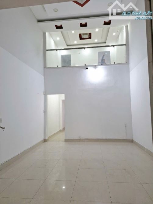 Thạnh Mỹ Lợi Q2 - Nhà trong hẻm thông 107m2 (4.4m x27m) chỉ 8tỷ 200tr - 2