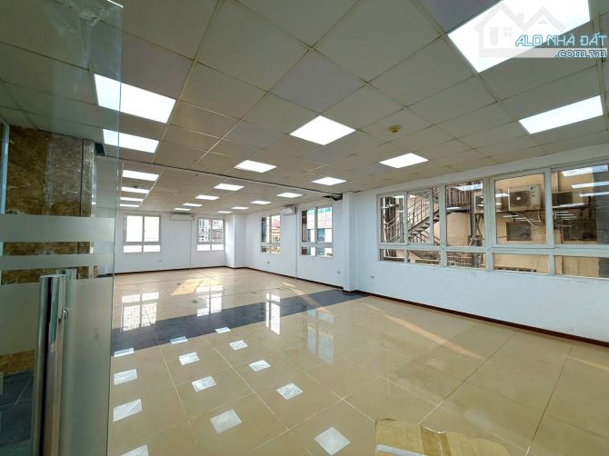 Cho thuê VP toà HH90 Nguyễn Tuân, Thanh Xuân. DT 100m²-1.500m², giá cực rẻ - 2