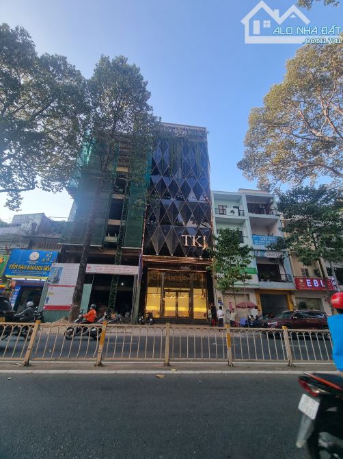 Nhà cực hót tòa nhà 6 tầng Mặt tiền Lý Thường Kiệt, P,6, Tân Bình- DT 4x25 vuông vức 28 tỷ - 2