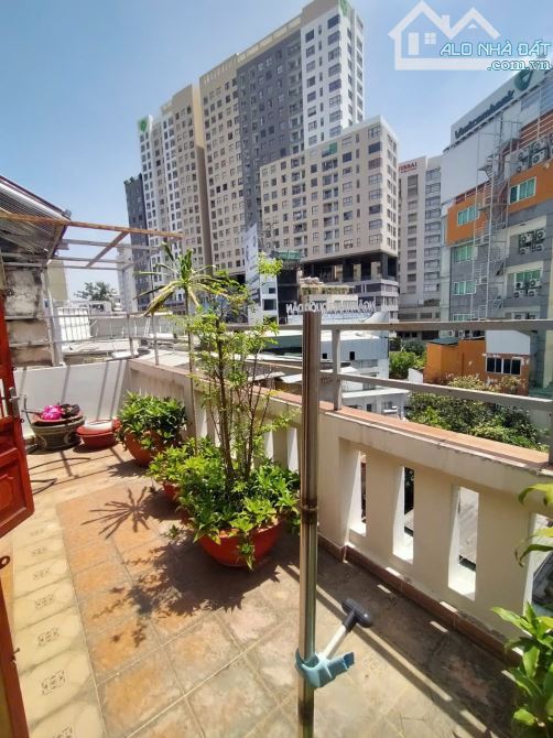 🌟 Bán nhà nở hậu lớn – hẻm xe hơi Lê Văn Sỹ – 197m² công nhận – 3 tầng – Giá chỉ 35 tỷ - 2