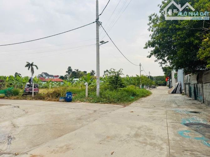 Bán đất Mặt Tiền đường THẠNH XUÂN 25, phường THẠNH XUÂN, Q12, dt540m²(17x33).Đường 8m - 2