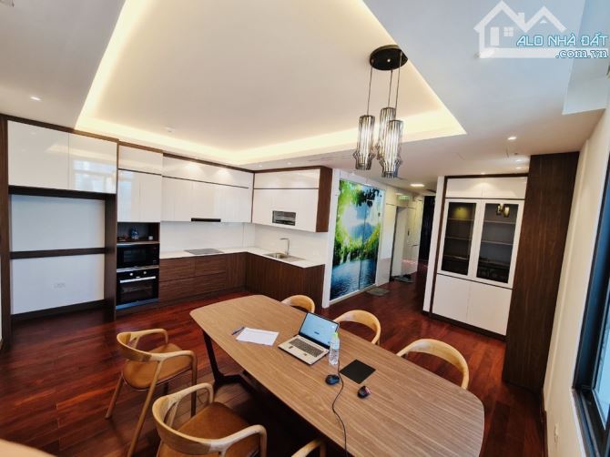 Bán Toà VP mặt Phố Hoàng Cầu - Đống Đa - 3