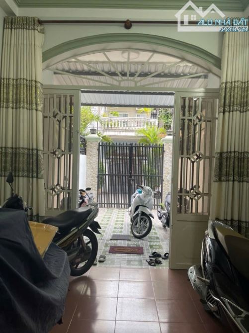 Nhà Bán, Nguyễn Văn Lượng, hẻm 6m , 106m2 , 3 Tầng, Giá 10.3 tỷ - 3