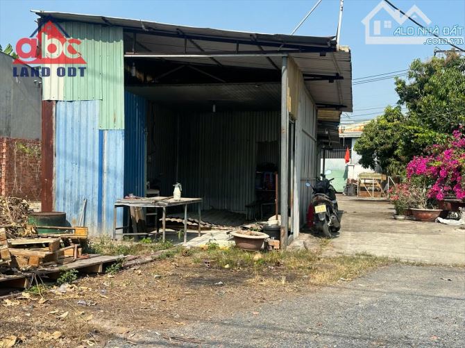 XT021 🆘 Cho thuê xưởng và đất trống trảng dài 700 m2 gần đường đồng khởi - 2