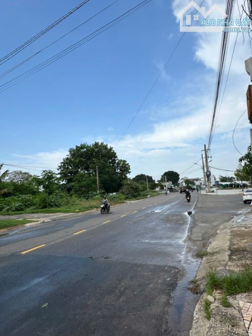 Cần Bán Nhà Phố 1 Lầu, mặt tiền Nguyễn Văn Linh, trung tâm Phan Thiết - 3