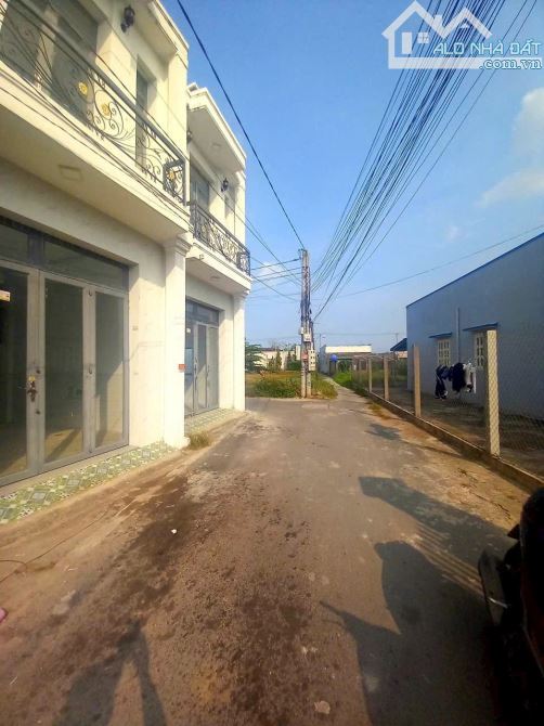 CHỦ CẮT LỖ 500 TRIỆU BÁN GẤP CĂN NHÀ TRONG KHU DÂN CƯ VẠN AN TRỌN GÓI 1 TỶ 350 - 3