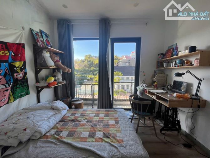 NHÀ 2 TẦNG 2 MẶT TIỀN VIEW DINH BẢO ĐẠI 134M2 NGANG 7M NỞ HẬU 16M CÁCH CHỢ 1.3KM -5,8 TỶ - 3