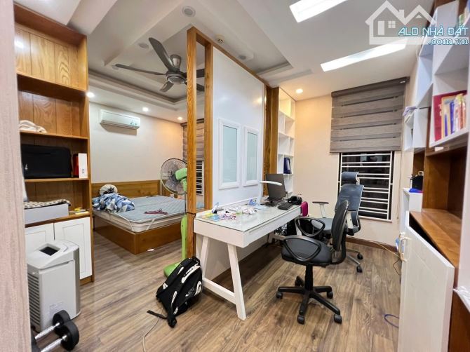 Bán nhà Lê Trọng Tấn, 65m2 x 6 tầng, ô tô tránh - 3