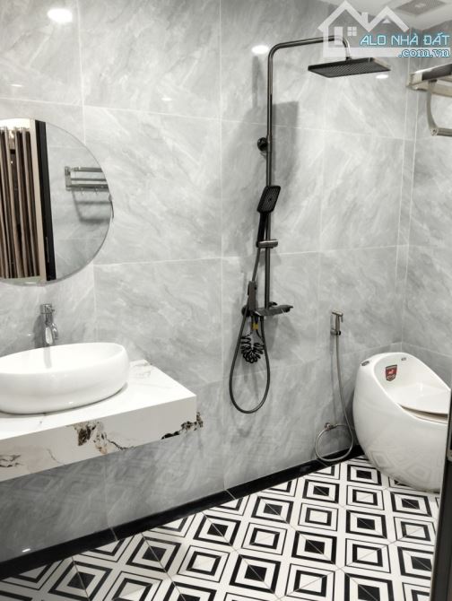 Nhà mới, nội thất đẹp, giá rẻ, vào ơ ngay - 3
