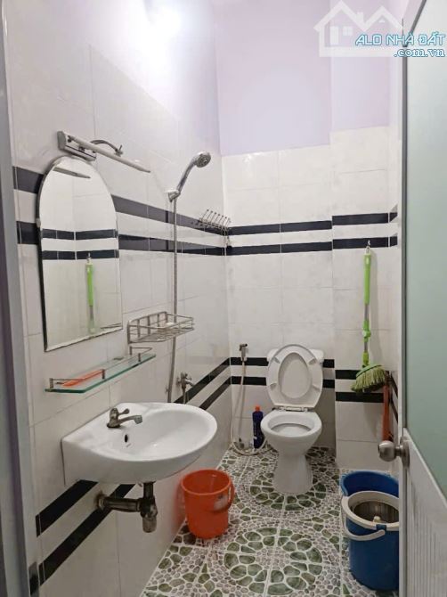 🌟 NHÀ MỚI 4 TẦNG 4X15M - CHỈ HƠN 5 TỶ – MUA Ở NGAY – ĐƯỜNG XE HƠI 8M THÔNG – SÁT LÊ VĂN Q - 3