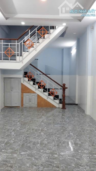 Bán nhà HXH Trương Công Định, Trường Chinh - 5x14 [70m2] - 3 Tầng - Chỉ 10.2 tỷ tl - 3