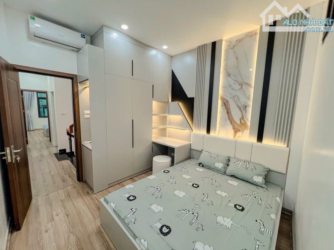 NHÀ MỚI NGỌC KHÁNH BA ĐÌNH 9TỶ 30M 5T MT 3.5M NGÕ RỘNG NHÀ MỚI TẶNG FULL NỘI THẤT SỊN SÒ - 3