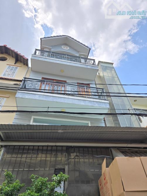 BÁN BIỆT THỰ PHỐ 4Tầng (8x12m)6PN - KDC THĂNG LONG BÌNH TÂN - XE HƠI TRÁNH -Chỉ:12.6Tỷ -SH - 3