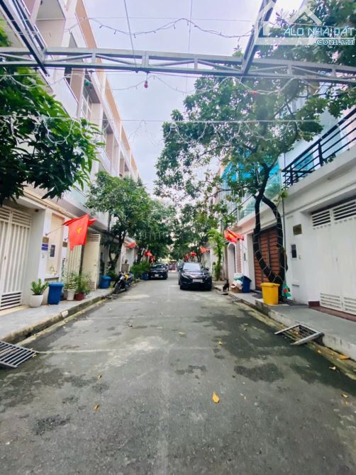 Nhà Đẹp khu dân cư Điền Thuận Tx25 ( 1 trệt 3 lầu ) cách đường Tx25 chỉ 200m - 3