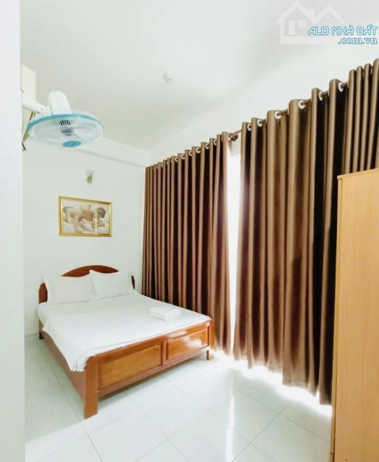 Bán Khách Sạn Mặt Tiền Lý Phục Man, Quận 7 - Dòng Tiền Ổn Định 40 Triệu/Tháng - 3