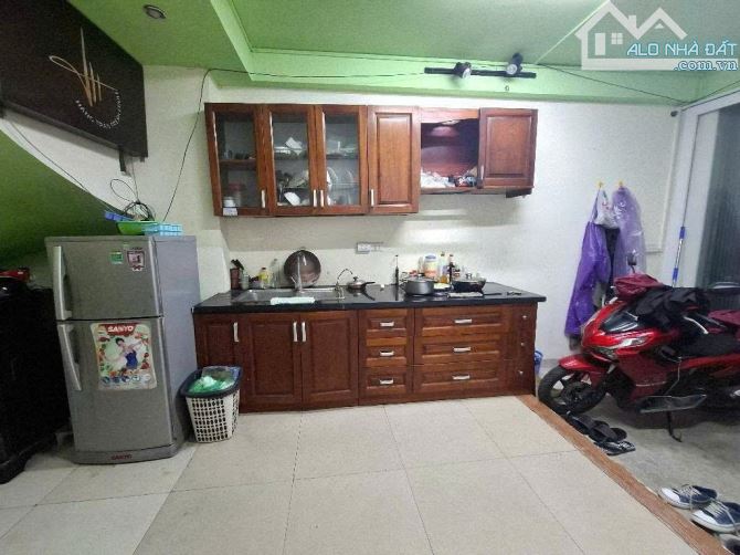 BÁN NHÀ P TRẦN HỮU TƯỚC DT 30M, 6T, 8 TỶ . - 3