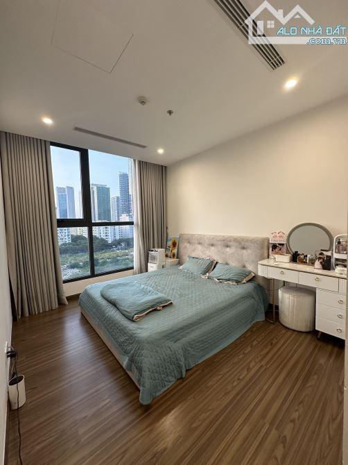 Em đang có nhiều quỹ că The Sun cần bán 98m2 3pn giá 7,2 tỷ căn góc view thoáng - 3