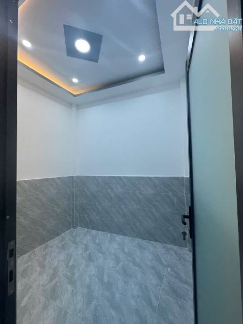QUẬN 8 - CHỈ 2.95 TỈ - SỞ HỮU NHÀ MỚI ĐẸP NGAY TẠ QUANG BỬU - DTSD 40M2 -  HOÀN CÔNG ĐỦ. - 3